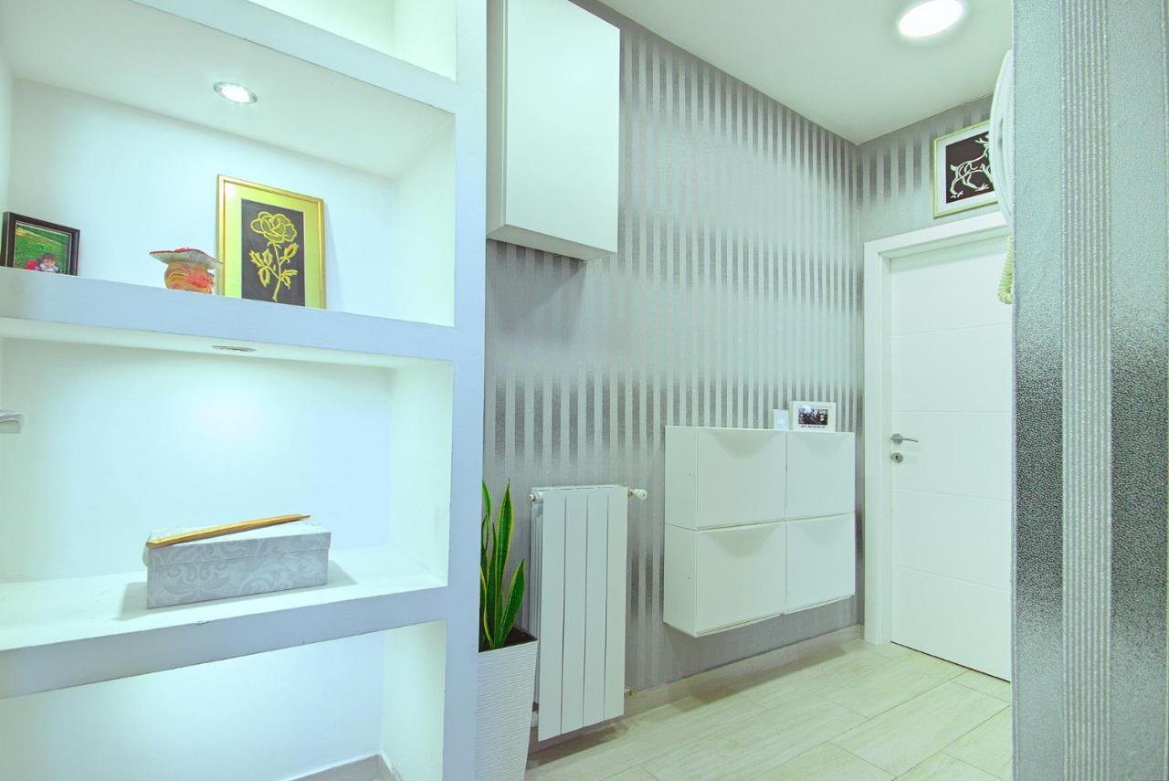 App Enterprise Umag Appartement Buitenkant foto