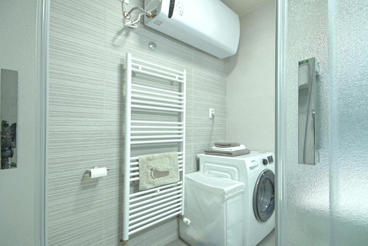 App Enterprise Umag Appartement Buitenkant foto